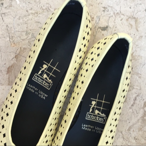 Yellow Leather Flats Slip On Almond Toe New Wide - Picture 14 of 16